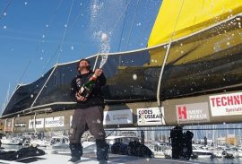 Arnaud Boissières lors de son arrivée au Vendée Globe 2020. Il reprendra la mer le 7 novembre 2021 pour la Transat Jacques Vabre.